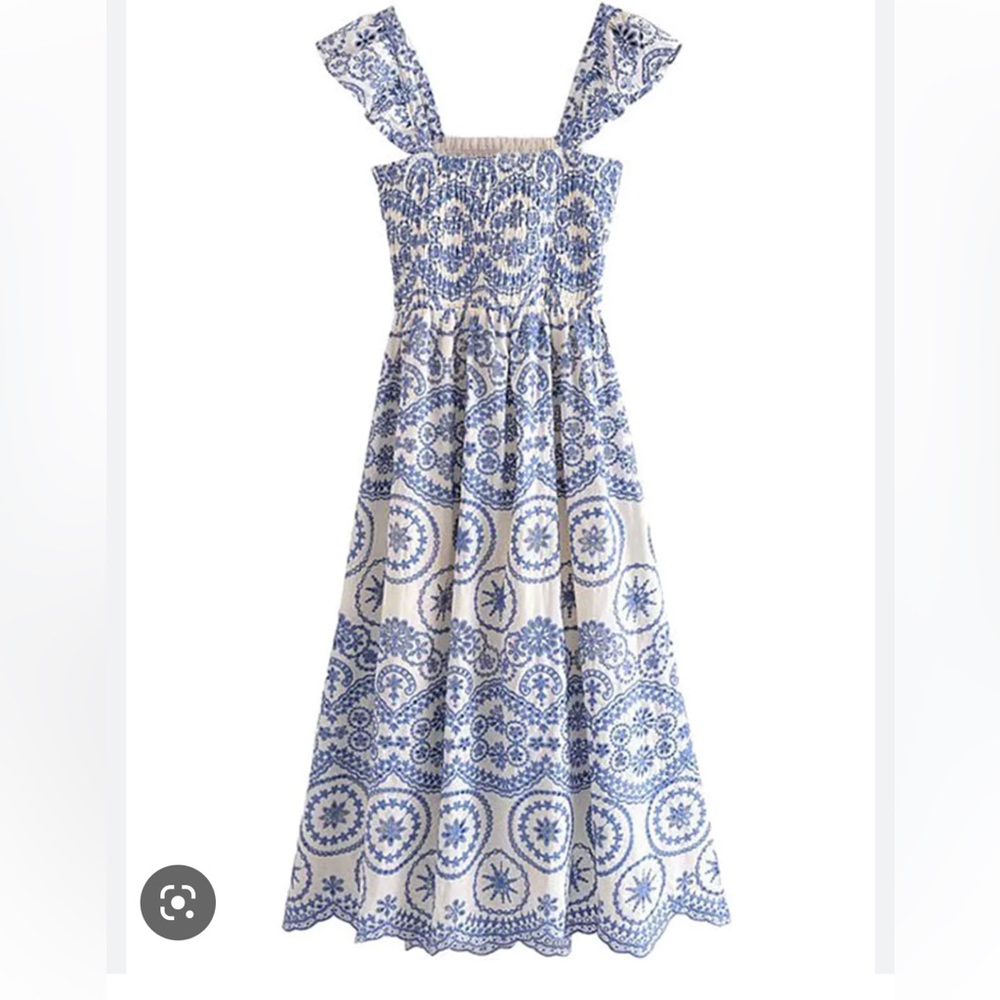 Goodnight Macaroon Dareca Embroidered Cut Out Dress